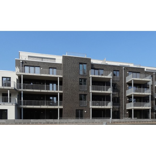 Roben Brisbane Anthracite Shaded Smooth Clinker Brick