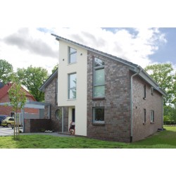 Roben Accum Blue and Brown Shaded Brick